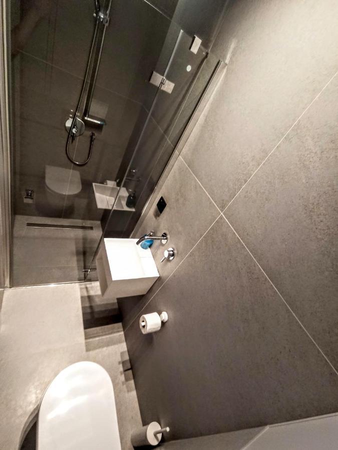 Comfy Apartments - Old Town Center غدانسك المظهر الخارجي الصورة
