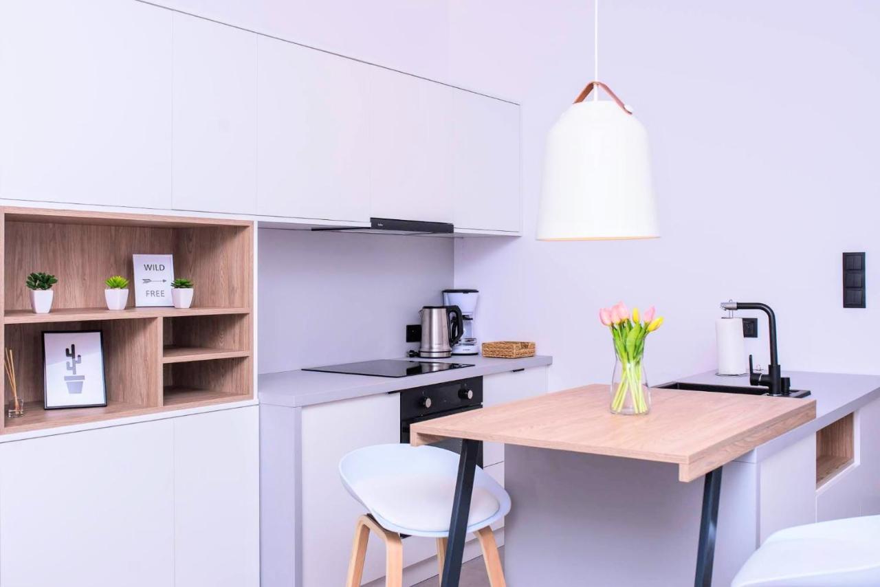 Comfy Apartments - Old Town Center غدانسك المظهر الخارجي الصورة